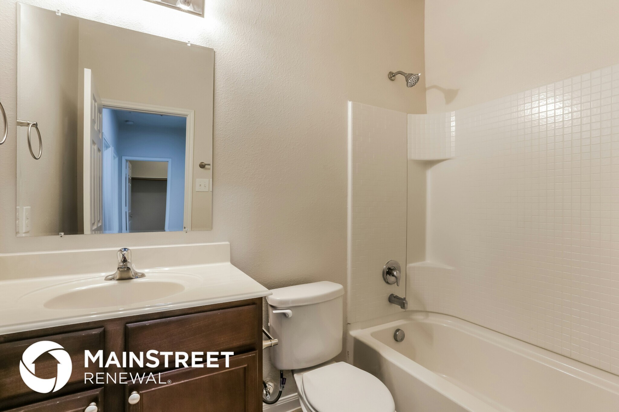 Building Photo - 12417 Shine Ave