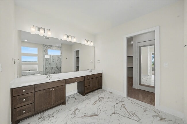 Building Photo - 5623 Logan Ridge Ln