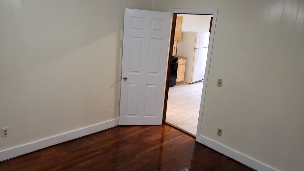 3rd bedroom - 23 Shelby St