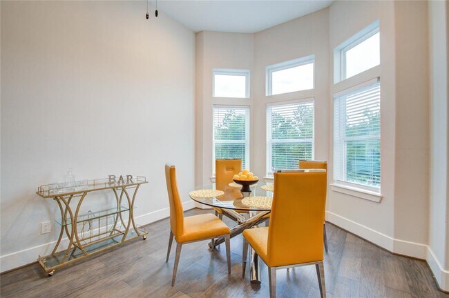 Building Photo - 2020 McGowen St