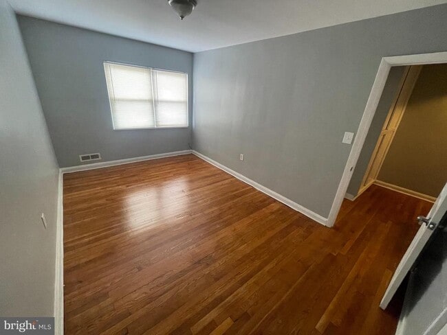 Building Photo - 3807 Bowers Ave