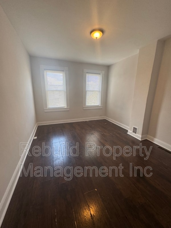 Building Photo - 5 S Conkling St