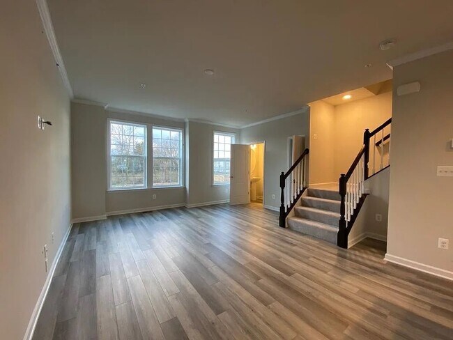 Building Photo - 3003 Osprey Way