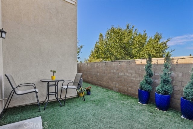 Building Photo - 395 Sawbuck