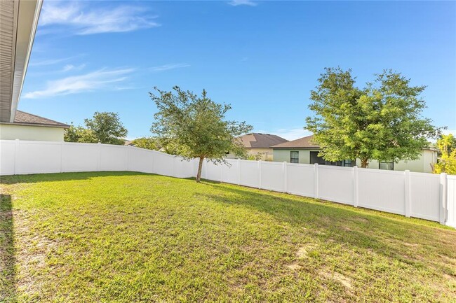 Building Photo - 661 Swallowtail Dr