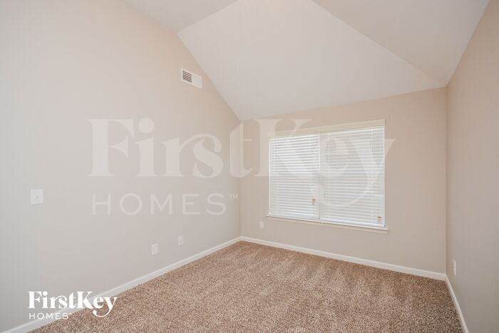 Building Photo - 9180 Gallitin Dr SW