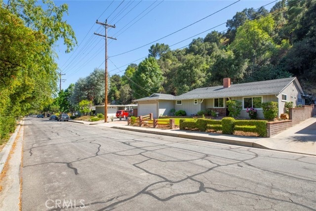 Building Photo - 3585 El Lado Dr