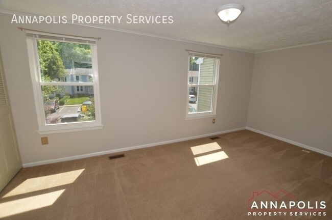 Building Photo - 1186 White Coral Ct
