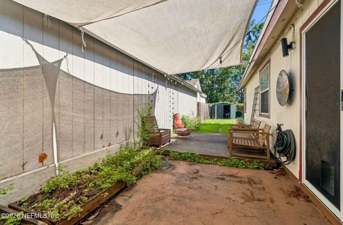 Building Photo - 5065 Knightsbridge Cir N