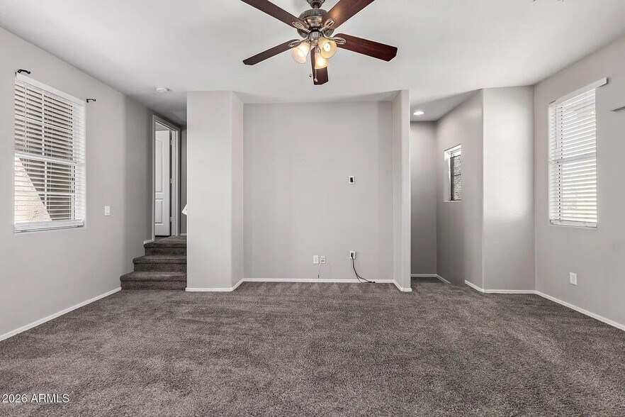Building Photo - 2026 N 78th Glen