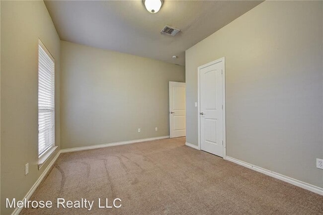 Building Photo - 3 br, 2 bath House - 2429 NW 158th Street