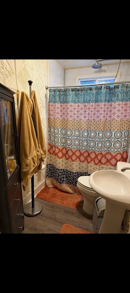 Building Photo - 28 N 7th Ave