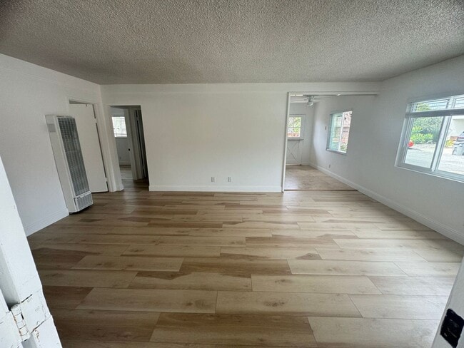 Building Photo - 373 Wawona Ave