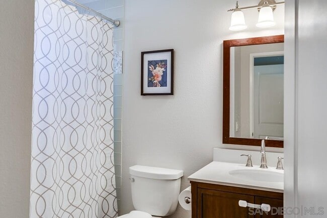 Building Photo - 3887 Creststone Pl