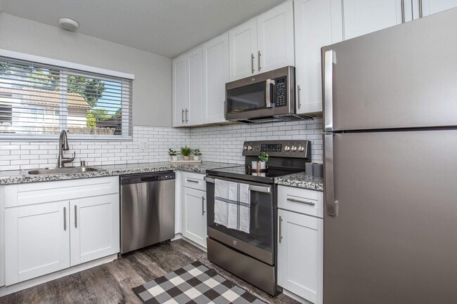 Building Photo - Southwood Townhomes