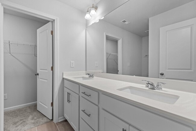 Building Photo - Gorgeous New Construction! Updated Kitchen...