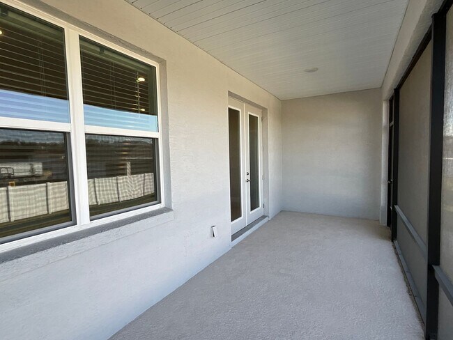 Building Photo - Brand New Home with all the upgrades in an all families community