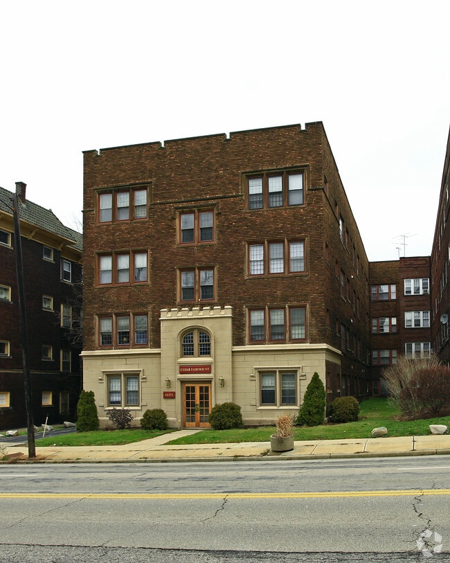 Cedar Fairmount 12471 Cedar Rd Cleveland Heights OH 44106 Apartment Finder