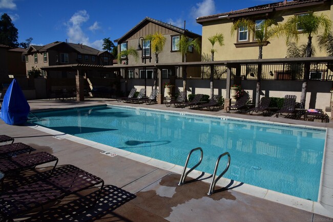 Building Photo - 507 Moonlight Dr