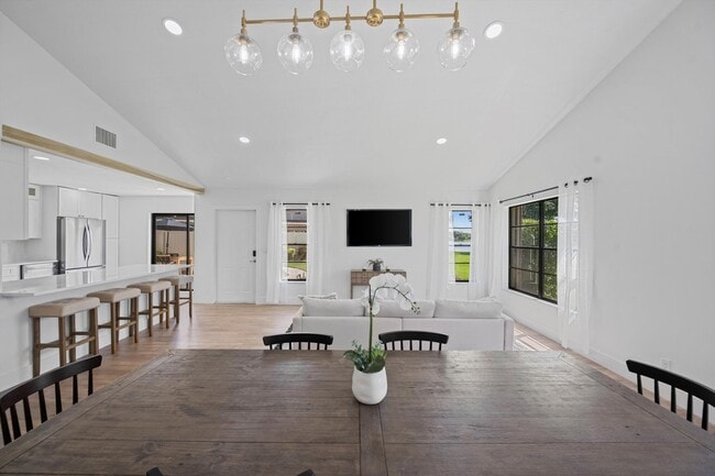 Building Photo - 4451 Willow Pond Rd