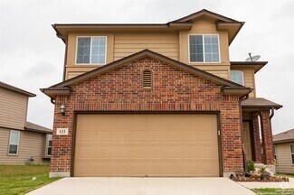 Building Photo - 133 Linden Ln