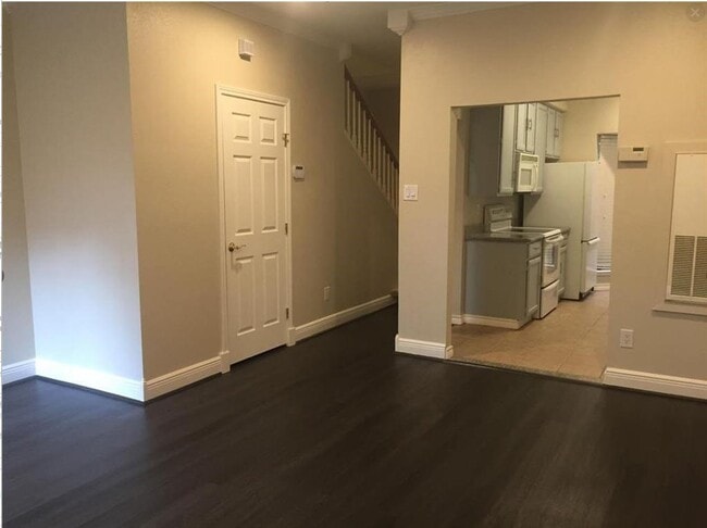 Building Photo - 12550 Piping Rock Dr