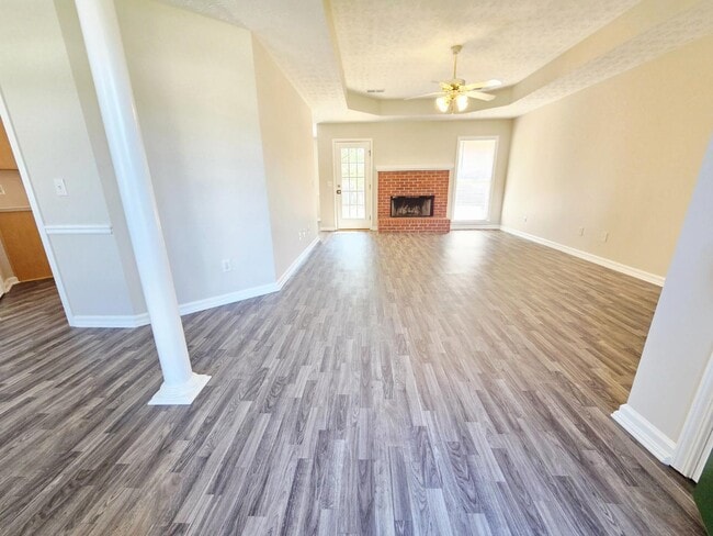 Building Photo - 5016 Stone Park Dr