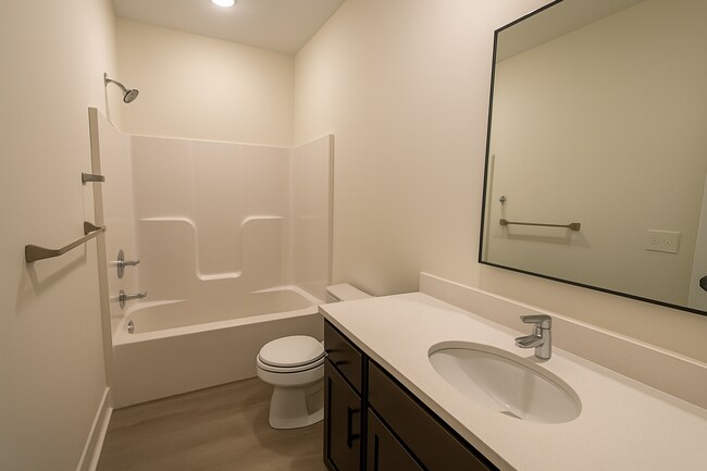 Building Photo - 11643/45 Harry Ct