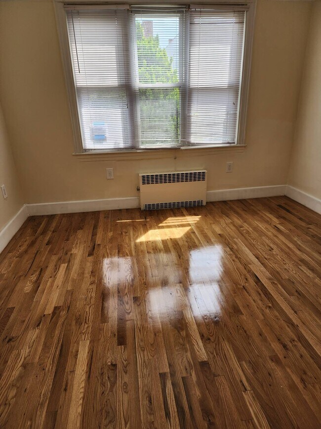 Building Photo - 50-34 41st St