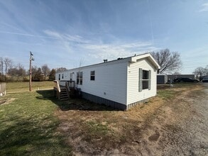 Building Photo - 2 Bed 1 Bath Highlandville, MO