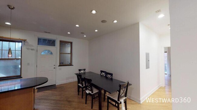 Building Photo - 5327 S Harper Ave