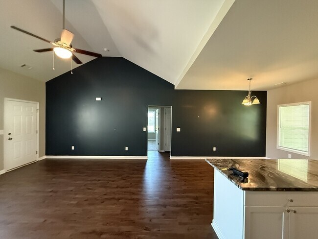 Building Photo - 5099 Mars Hill Rd