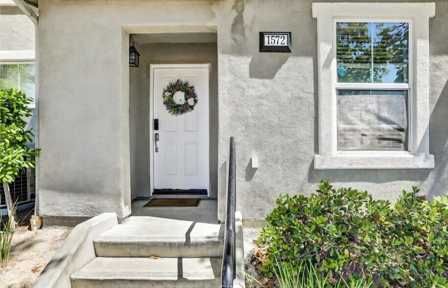 Building Photo - 1572 Hackberry Pl