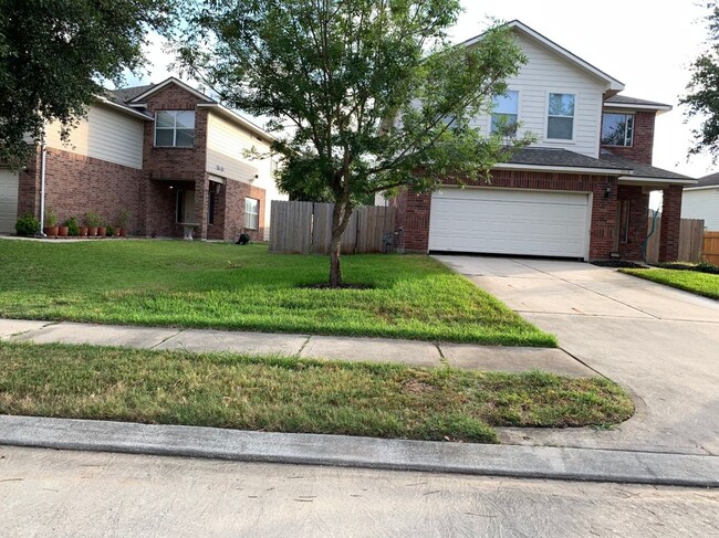 Building Photo - 11118 Northam Dr