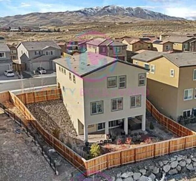 Building Photo - Modern 3-Story Home with Breathtaking Moun...