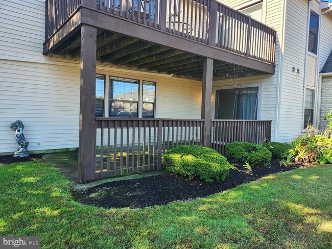 Building Photo - 2 Harrogate Ct