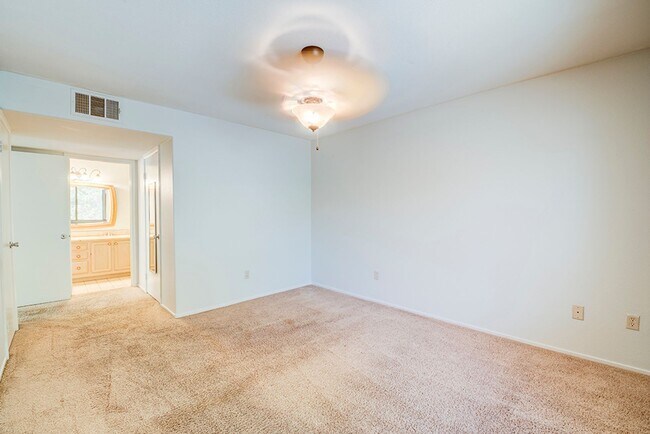 Building Photo - Status: Accepting Applications