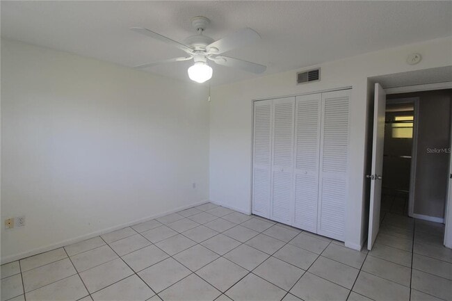 Building Photo - 5509 Fountain Lake Cir