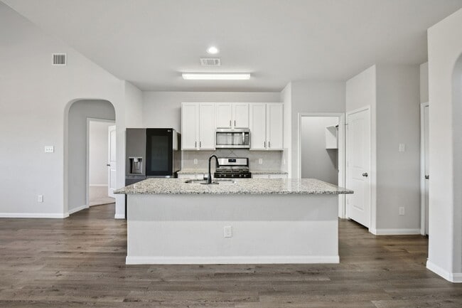 Building Photo - 23523 Montague Dr