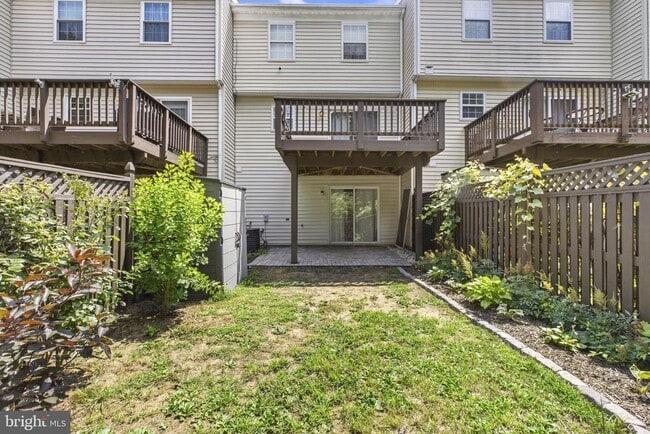Building Photo - 1426 Anna Marie Ct