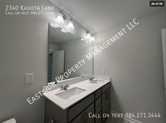 Building Photo - 2340 Kasota Ln