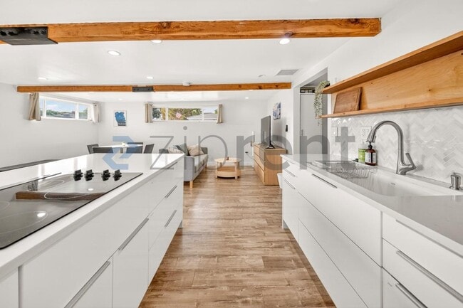 Building Photo - 5775 W 74th St