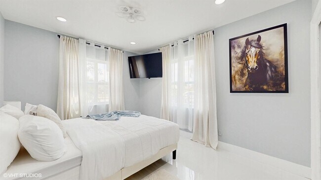 Building Photo - 11647 Anhinga Dr