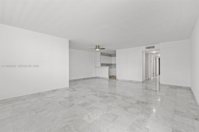 Building Photo - 5845 Collins Ave