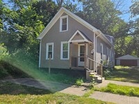 Building Photo - 1401 E 61st St