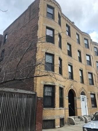Building Photo - 181 Northampton St