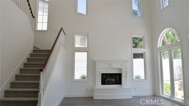 Building Photo - 45 Via Cancion