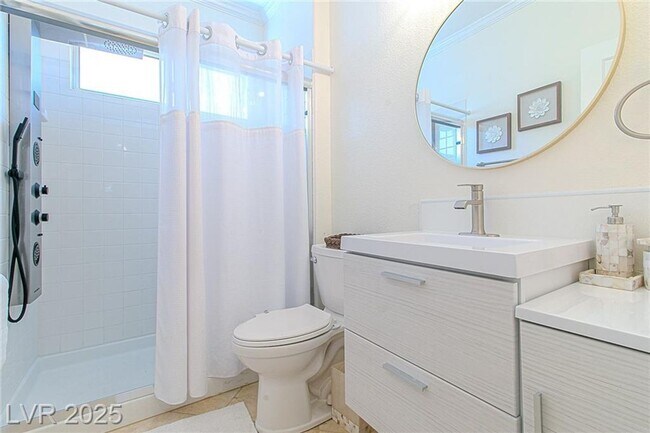 Building Photo - BEAUTIFUL 2 STORY 5 BEDROOM 4 FULL BATHROO...
