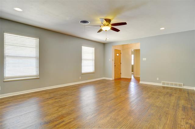 Building Photo - 3121 Covert Ave