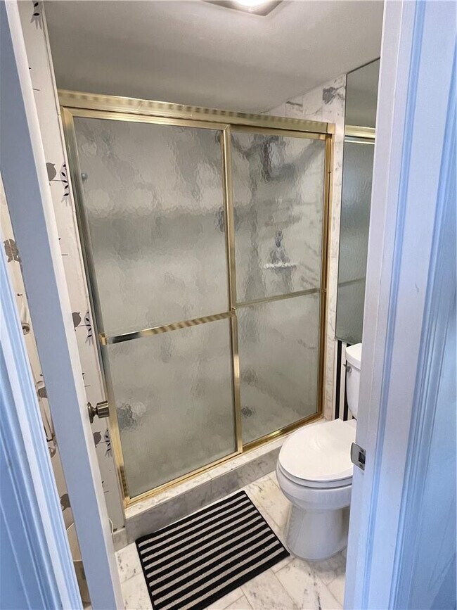 Building Photo - 5200 N Ocean Blvd